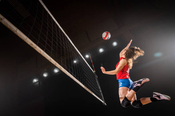 woman-spiking-volleyball-i186886